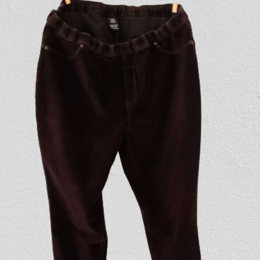 Hue black corduroy pants XL